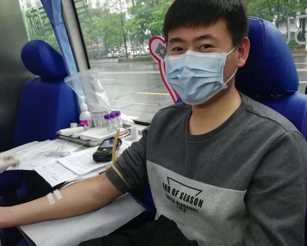 爱心献血，温暖中国，爱游戏aPP官网入口官方版-爱游戏aiyouxi(中国)
在行动！